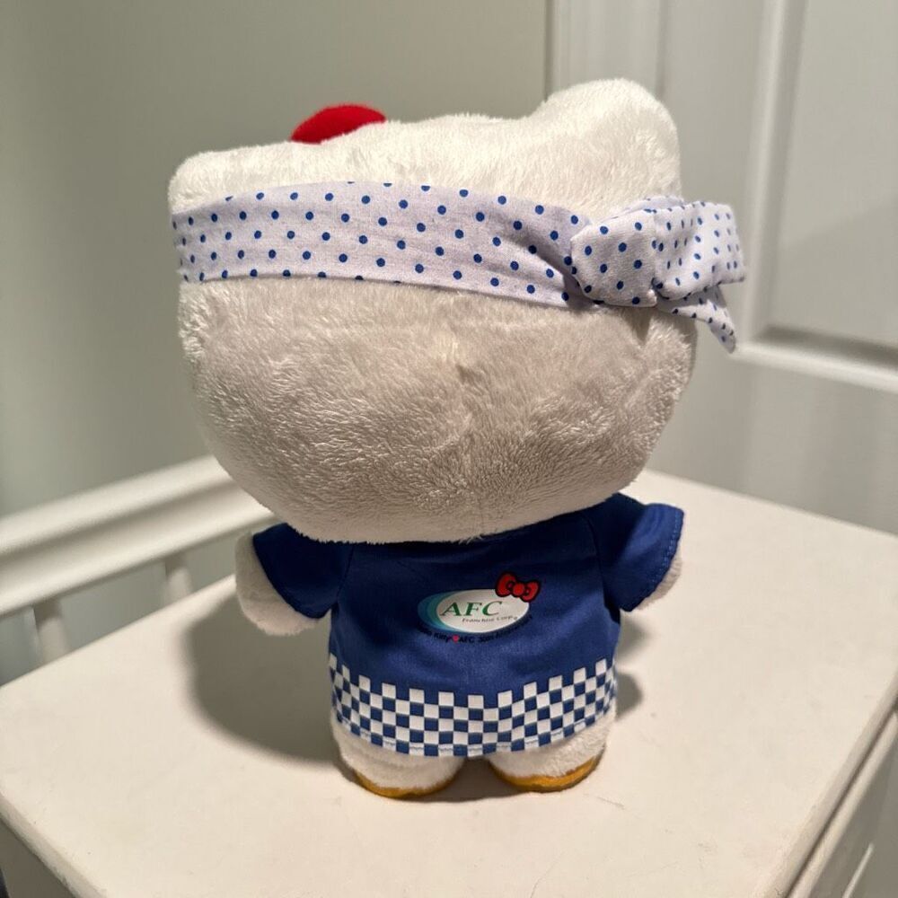 Hello Kitty Japanese Plush - Picture 4 of 5